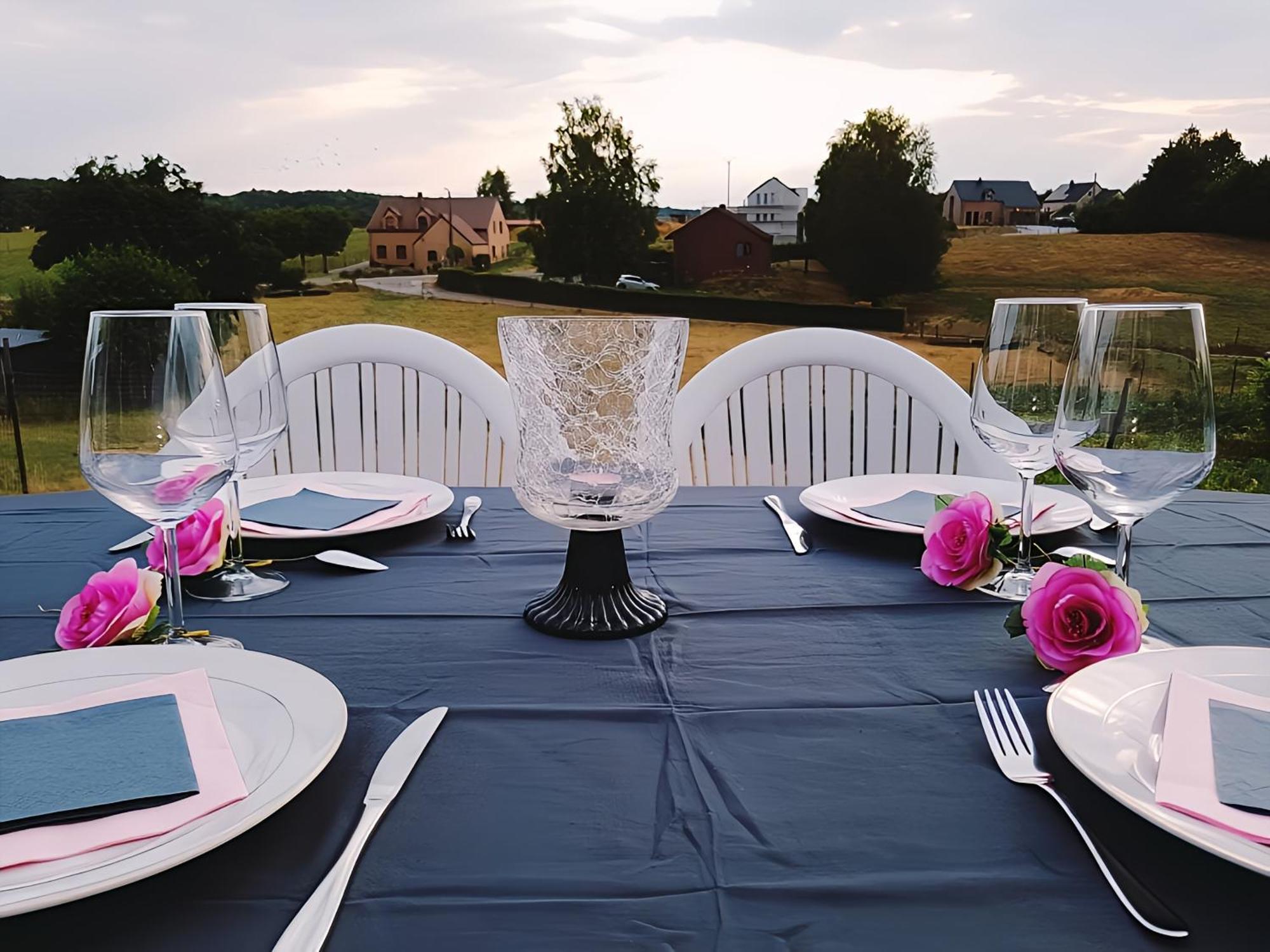 Au Chant Des Roches - Parking - Wifi - Terrasse - Chambres Familiales - Cerfontaine Luaran gambar